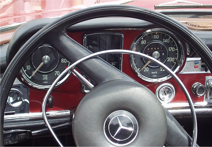 Mercedes-Benz 280 SL, 1969