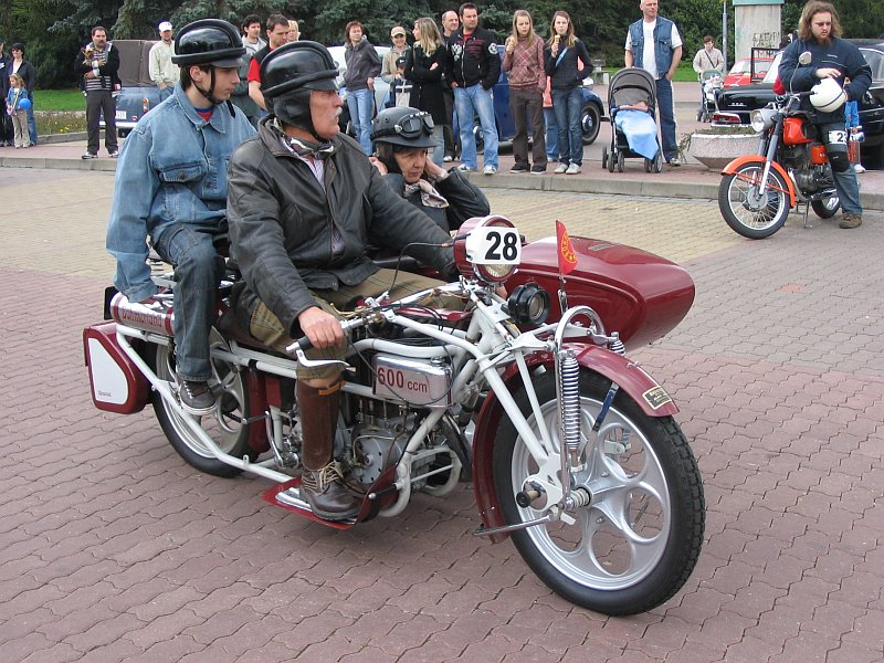 fotografie auta, kliknutm okno zavete