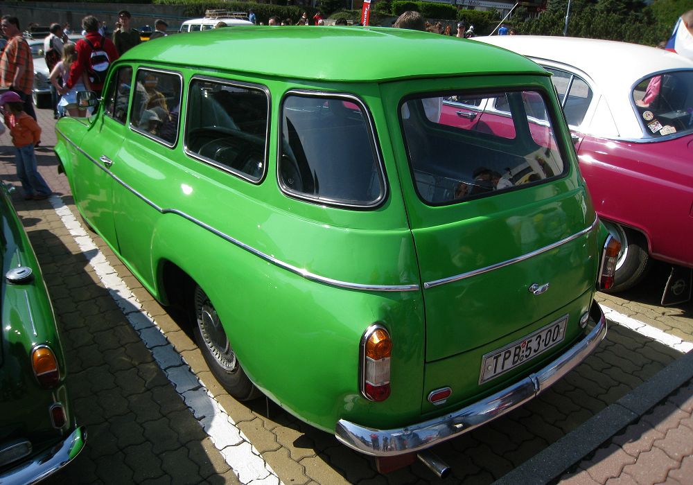 Škoda 1202 STW de Luxe, 1964