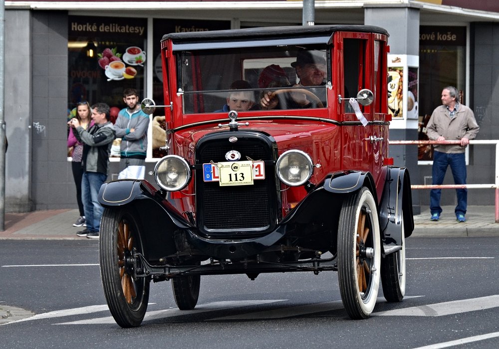 Overland 91 Sedan, 1924