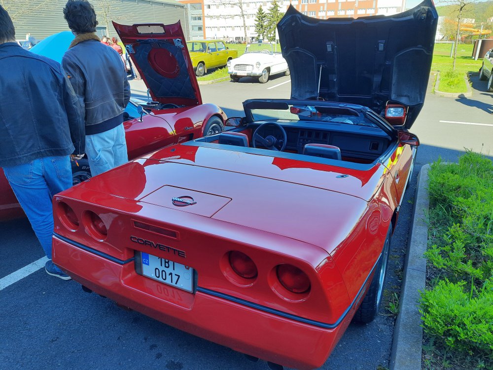Chevrolet Corvette Convertible AT, 1987