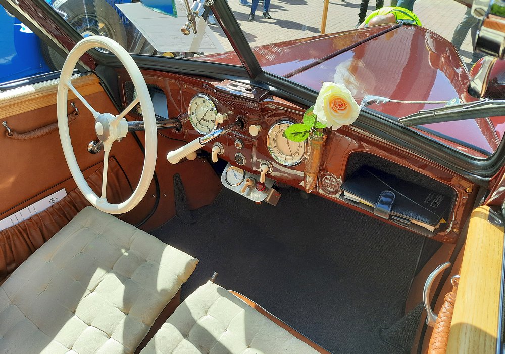 DKW F8 Meisterklasse Cabriolet, 1939
