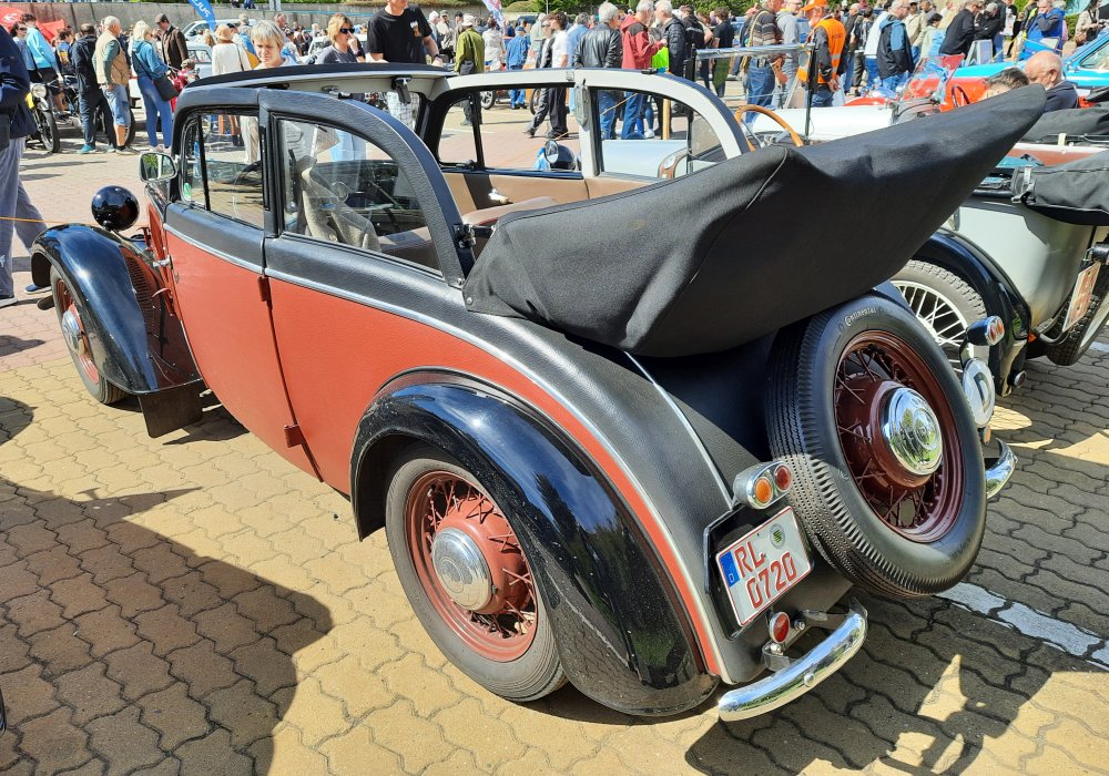 DKW F7 Meisterklasse Cabriolimousine, 1936