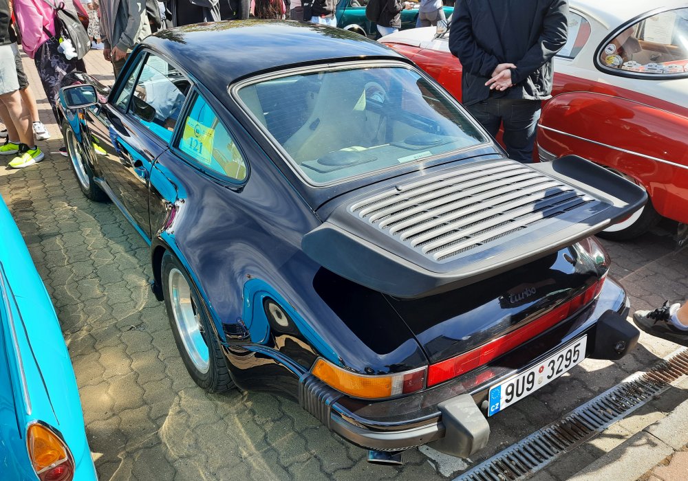 Porsche 911 Turbo 3.3, 1987