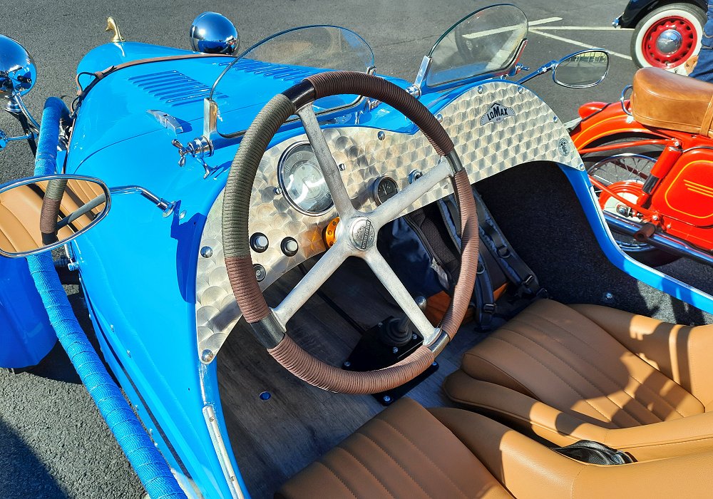 Lomax 223, 1996