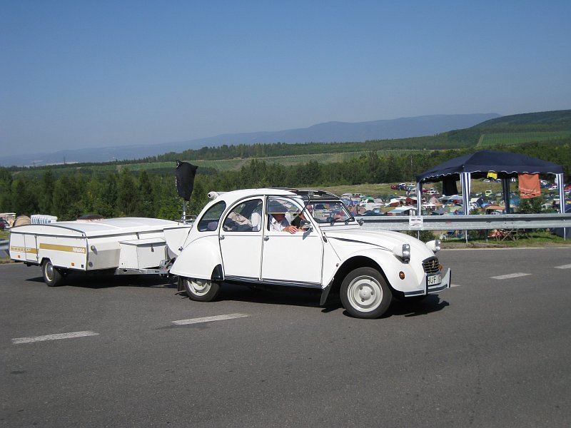 fotografie auta, kliknutm okno zavete