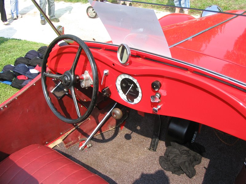 fotografie auta, kliknutm okno zavete