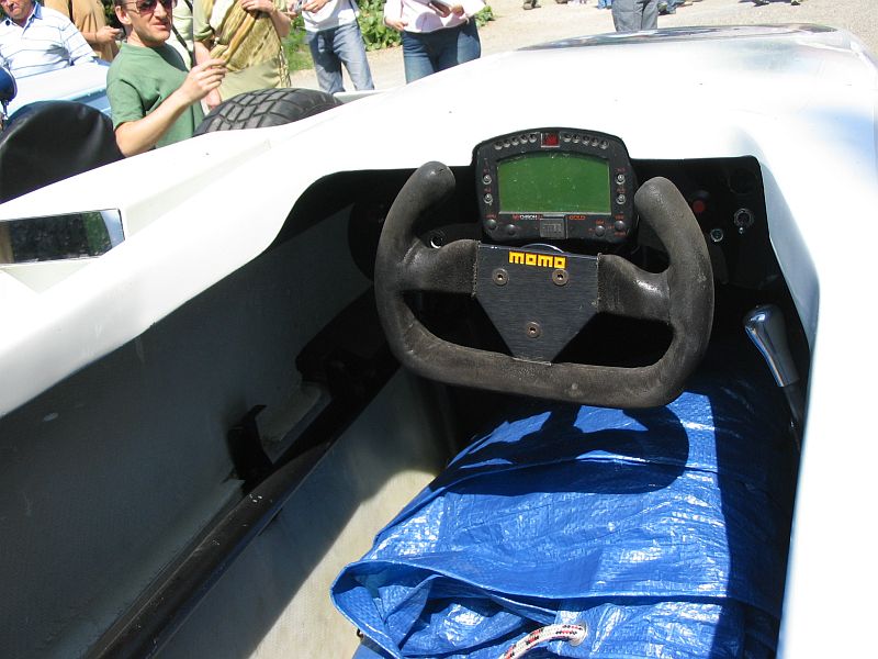 fotografie auta, kliknutm okno zavete