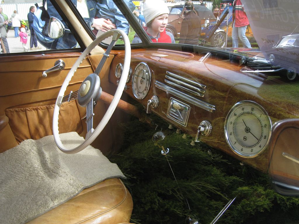 Tatra 87, 1949