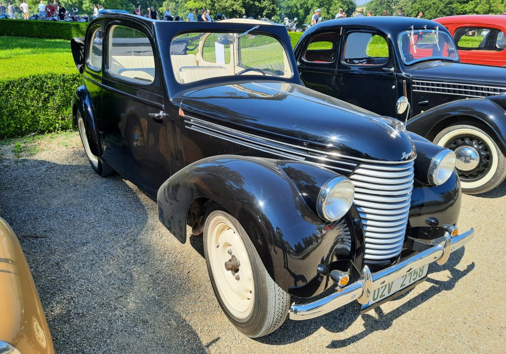 koda Popular 1100 OHV Tudor Cabriolet, 1939