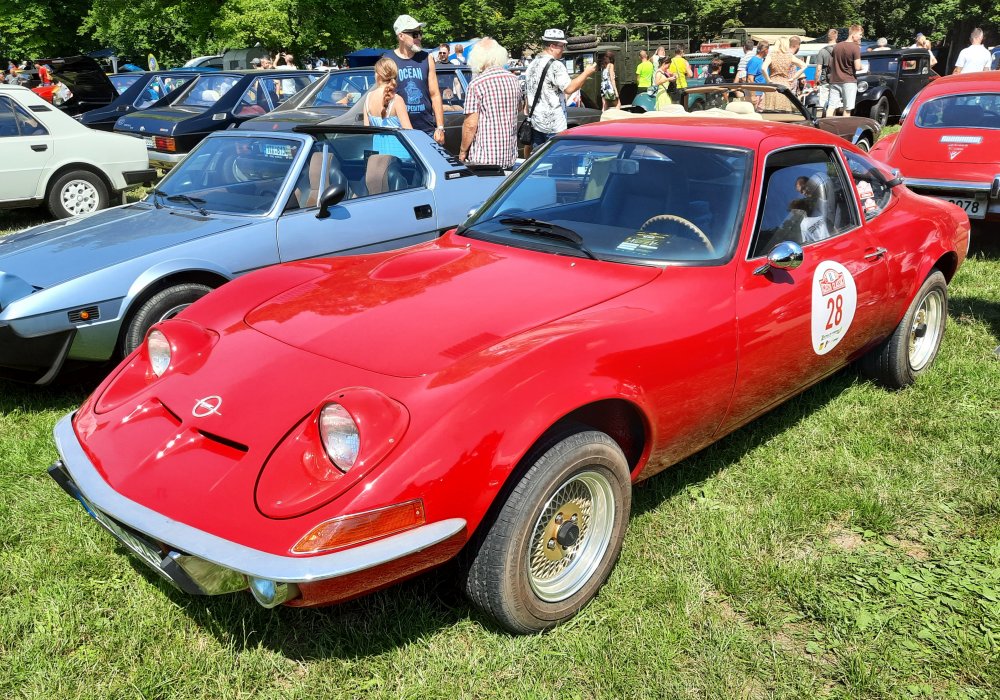 Opel GT 1900