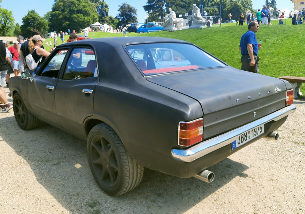 Ford Cortina 2000 L Mk III, 1973