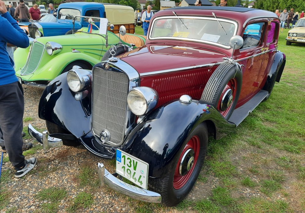 Mercedes-Benz 230 N Limousine, 1937