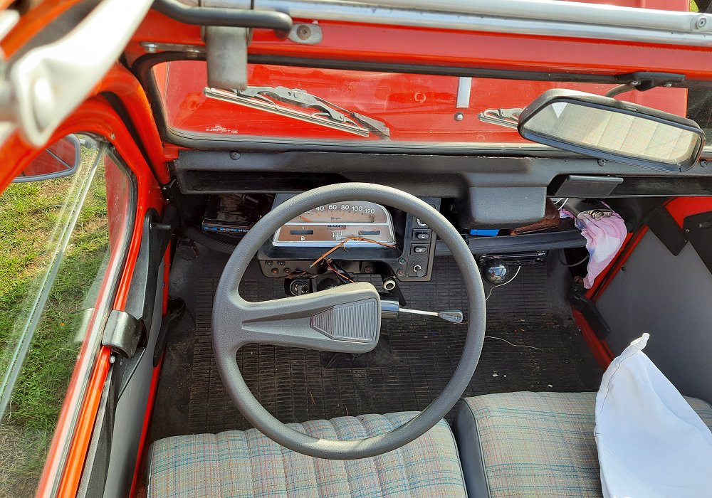 Citron 2 CV 6 Club, 1980