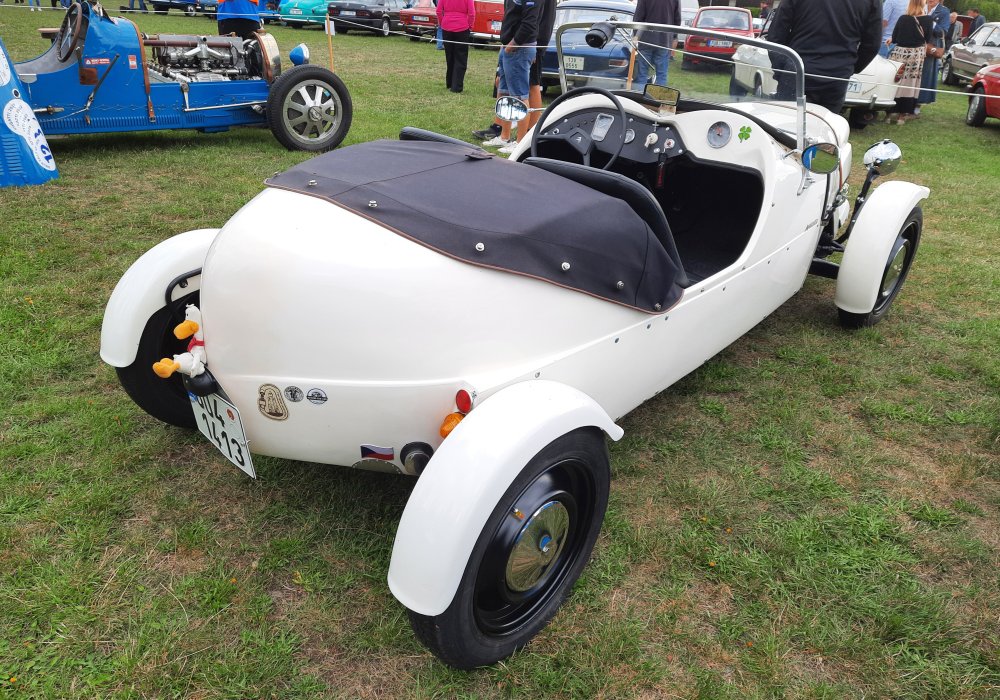 Lomax 224