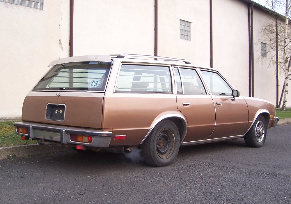 Chevrolet Malibu Classic Station Wagon 4.4, 1982