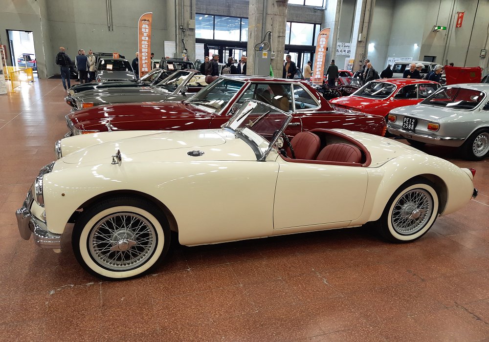 MG MGA Roadster