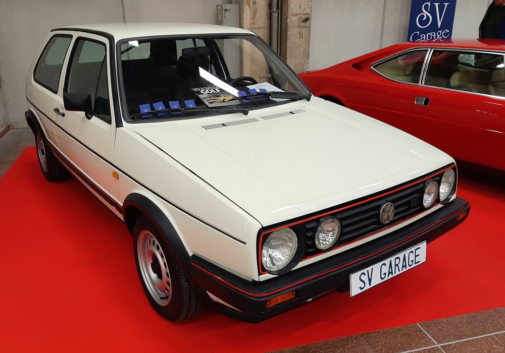 Volkswagen Golf GTI 1.8