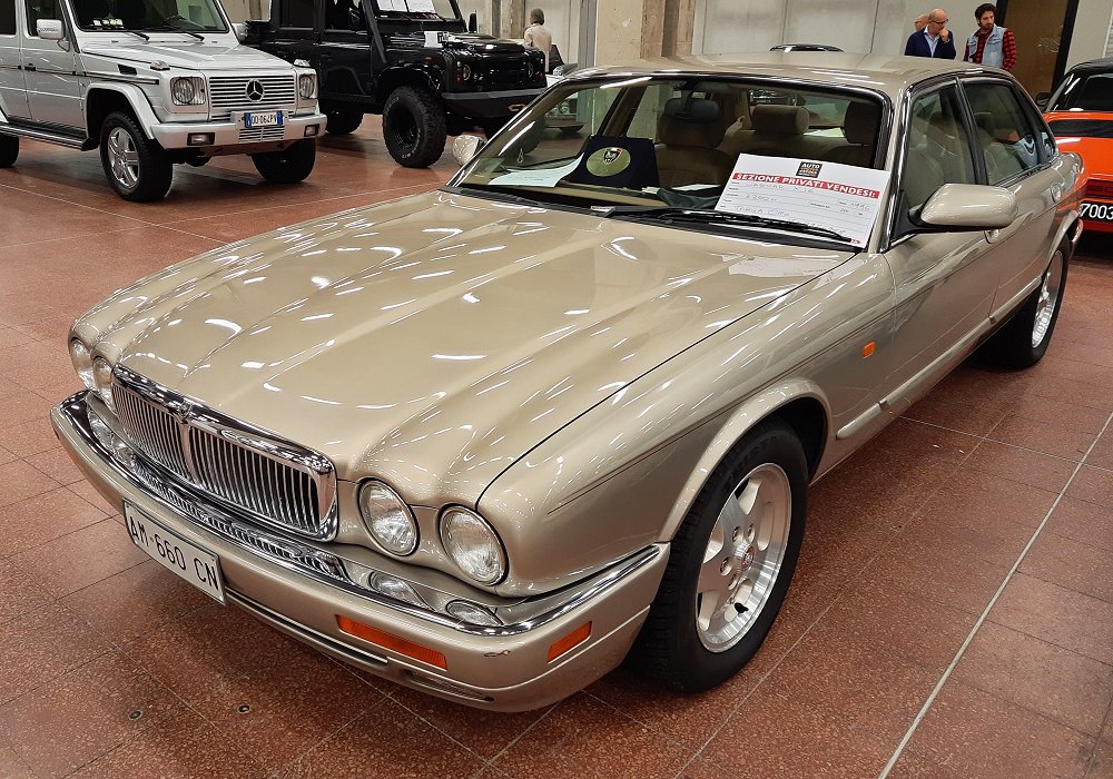 Jaguar XJ6 3.2 AT