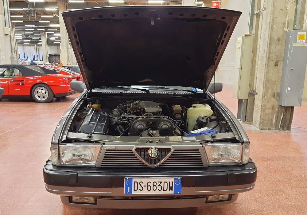 Alfa Romeo 75 3.0 V6 America, 1988