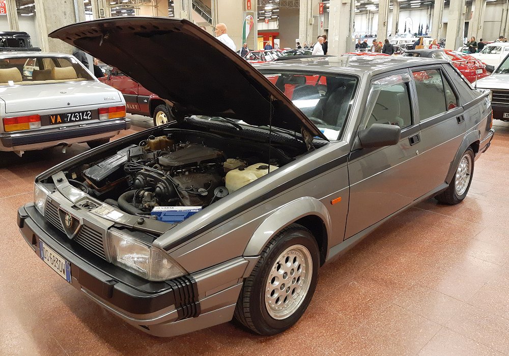 Alfa Romeo 75 3.0 V6 America, 1988