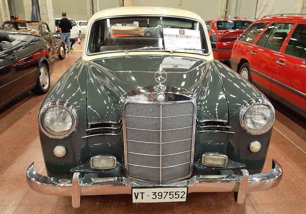 Mercedes-Benz 190