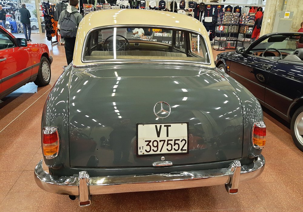 Mercedes-Benz 190