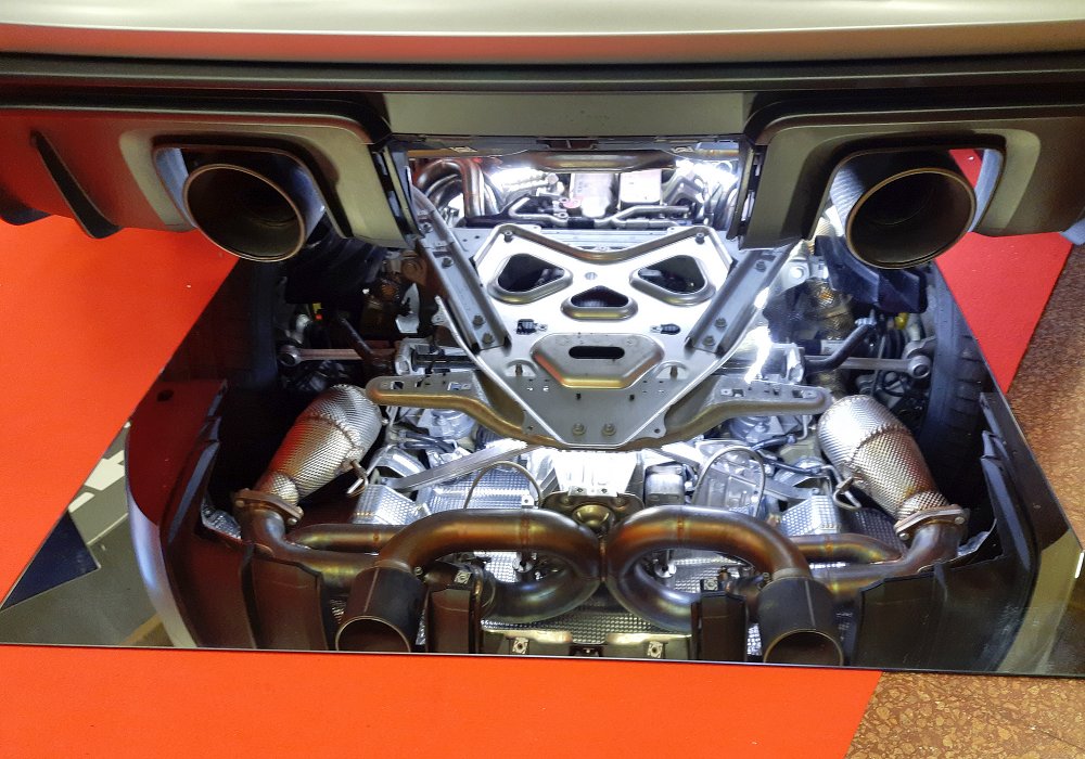 Porsche 718 Cayman GT4 RS, 2024