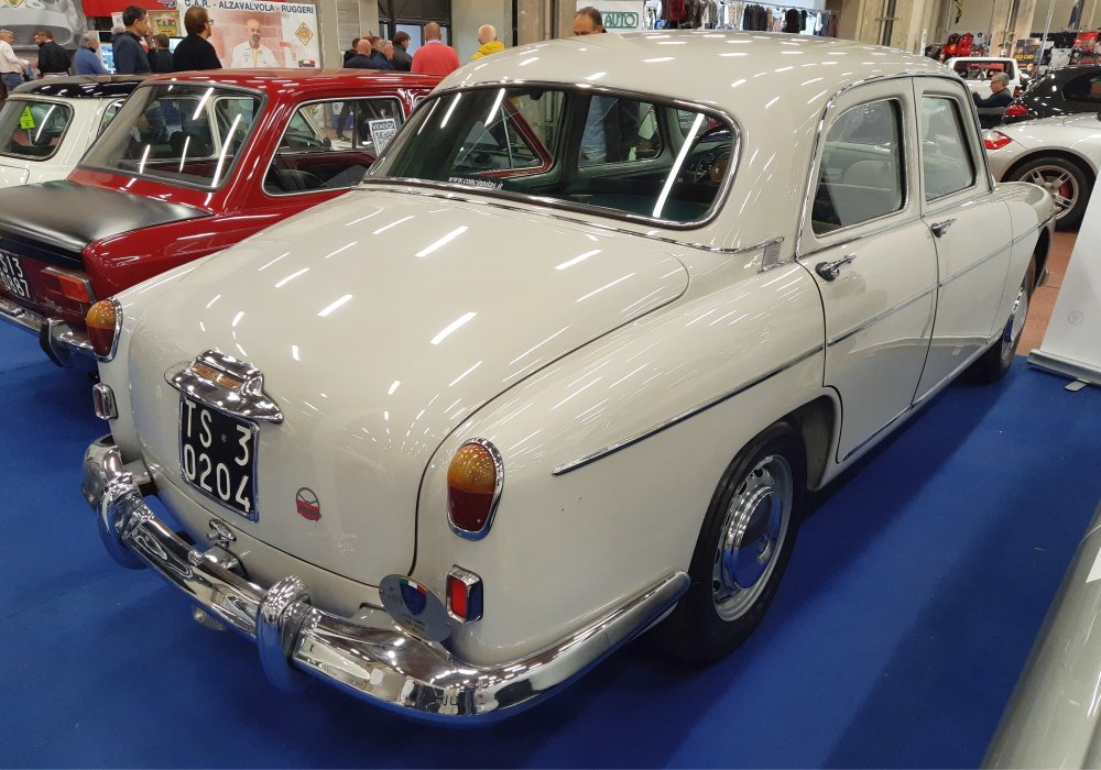 Alfa Romeo 1900 Super Berlina, 1957