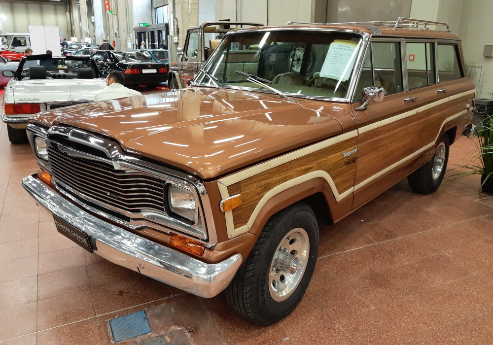 Jeep Wagoneer Limited