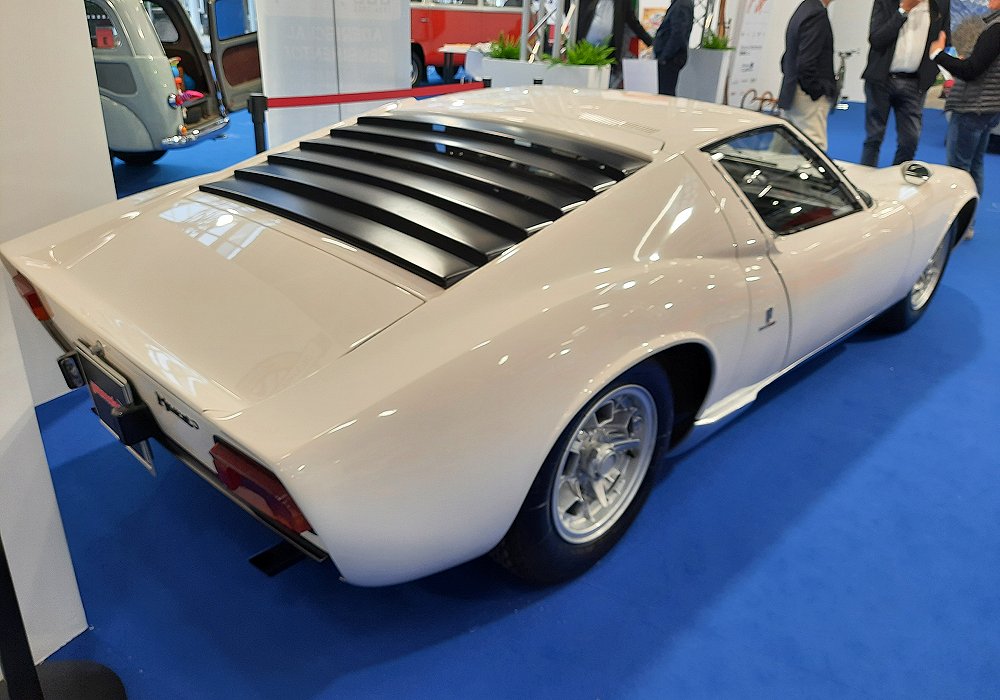 Lamborghini Miura P 400