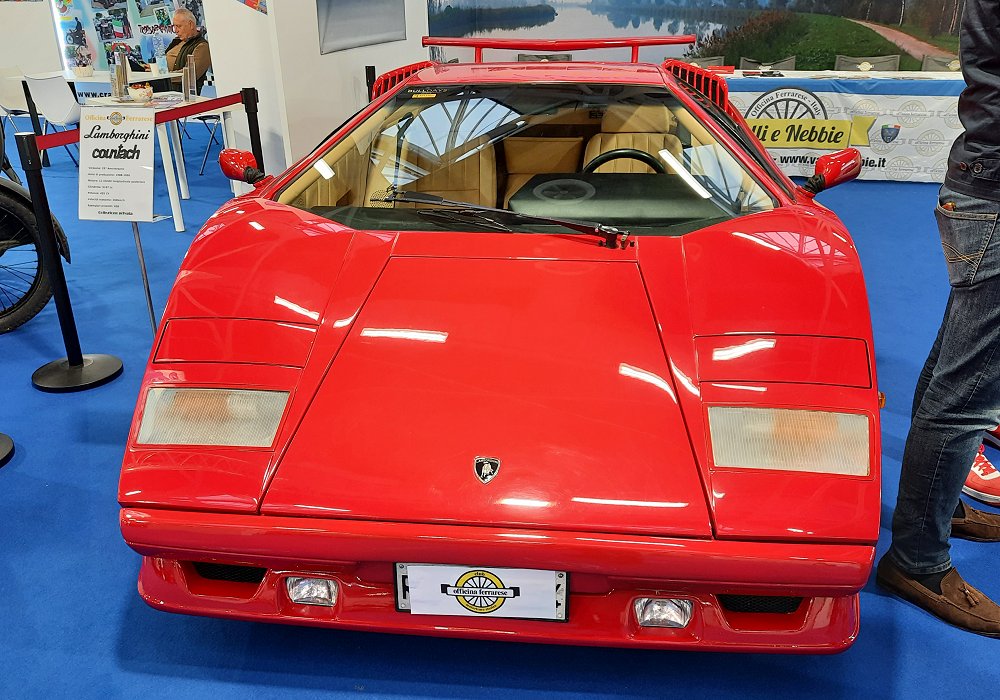 Lamborghini Countach 25 Anniversario