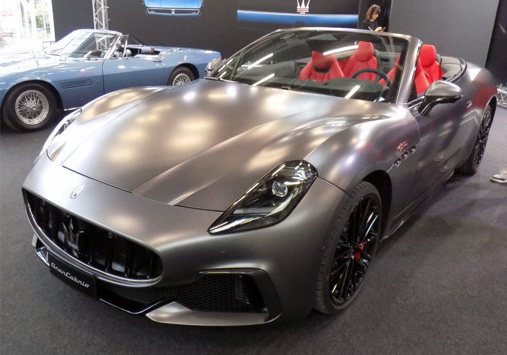 Maserati GranCabrio Trofeo