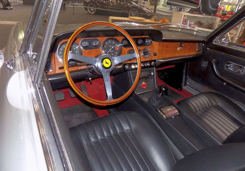 Ferrari 330 GT 2+2 Series 2, 1966