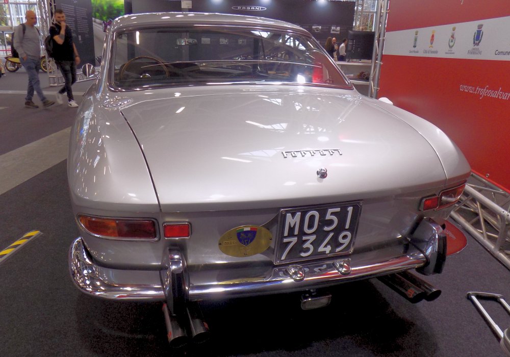 Ferrari 330 GT 2+2 Series 2, 1966