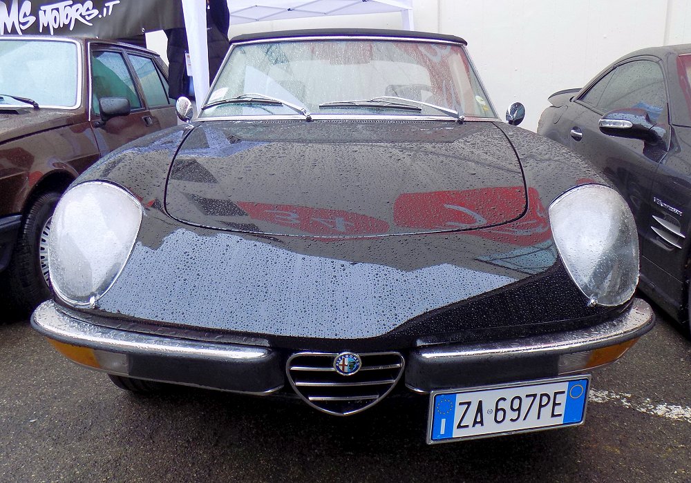 Alfa Romeo 2000 Spider Veloce, 1982