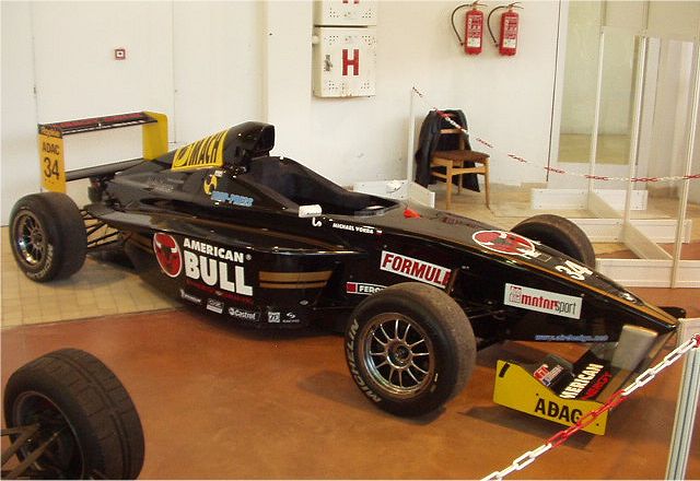 fotografie auta, kliknutm okno zavete