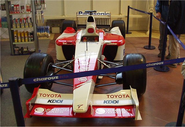 fotografie auta, kliknutm okno zavete