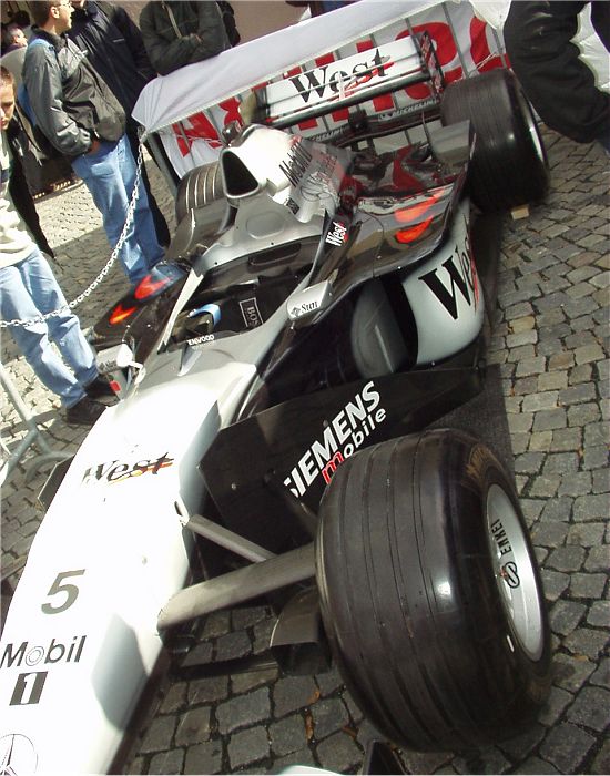 fotografie auta, kliknutm okno zavete