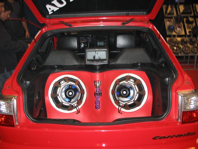 fotografie auta, kliknutm okno zavete