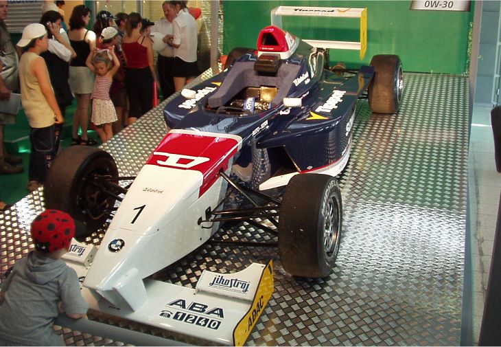 fotografie auta, kliknutm okno zavete