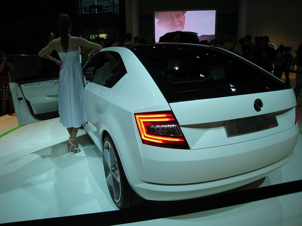 snmek auta, kliknutm okno zavete