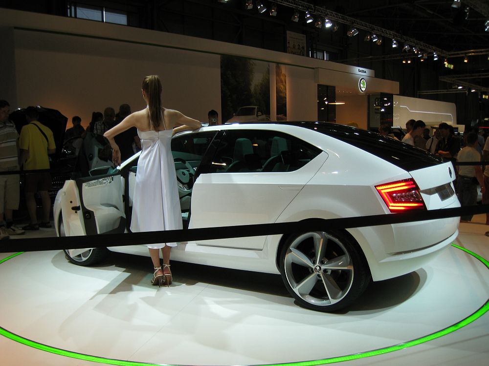 snmek auta, kliknutm okno zavete