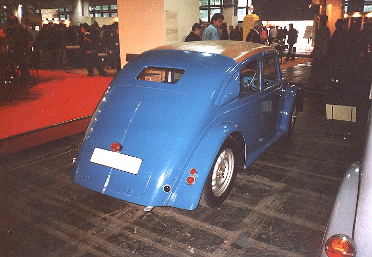 fotografie auta, kliknutm okno zavete