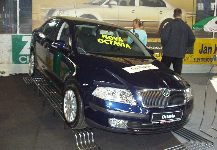 Škoda Octavia Ambiente 1.6 MPI, 2004