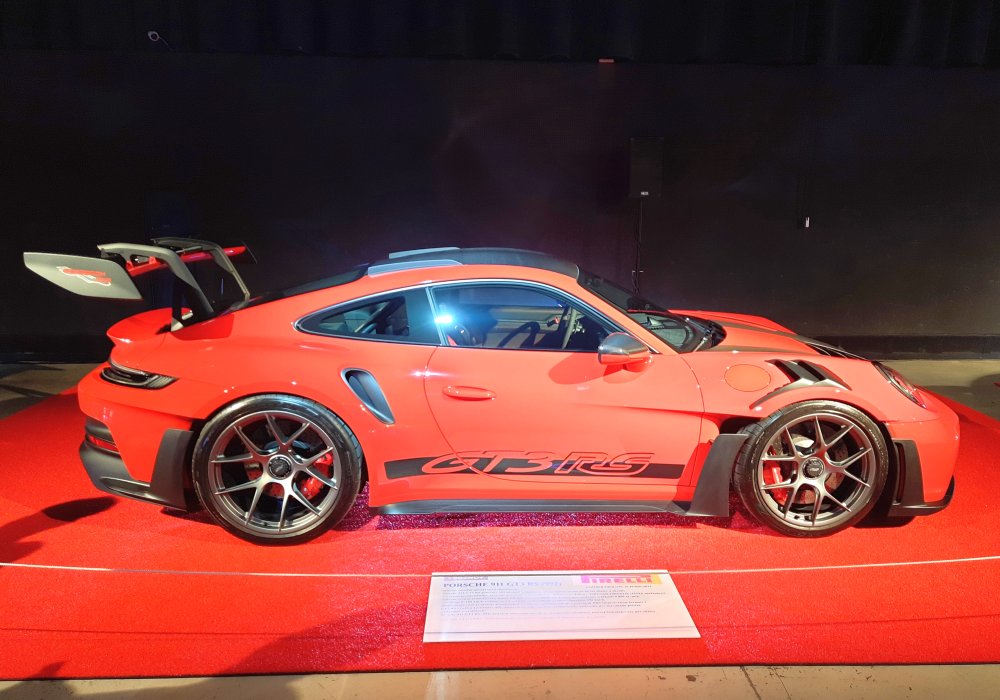 Porsche 911 GT3 RS Weissach, 2023