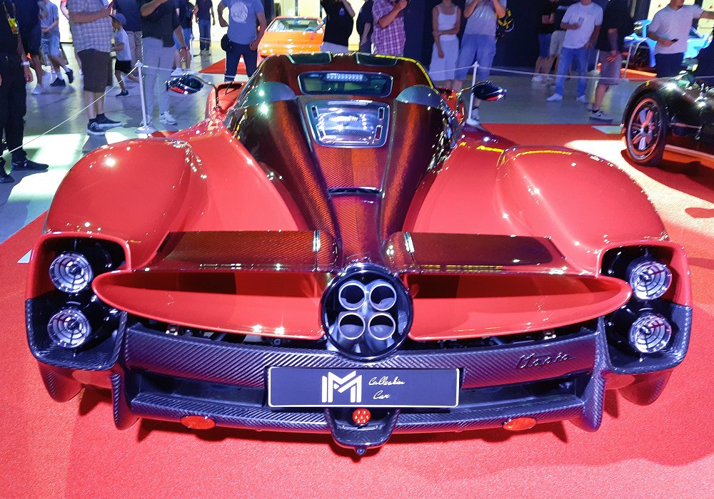 Pagani Utopia