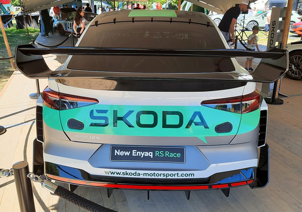 �koda Enyaq RS Race, 2025