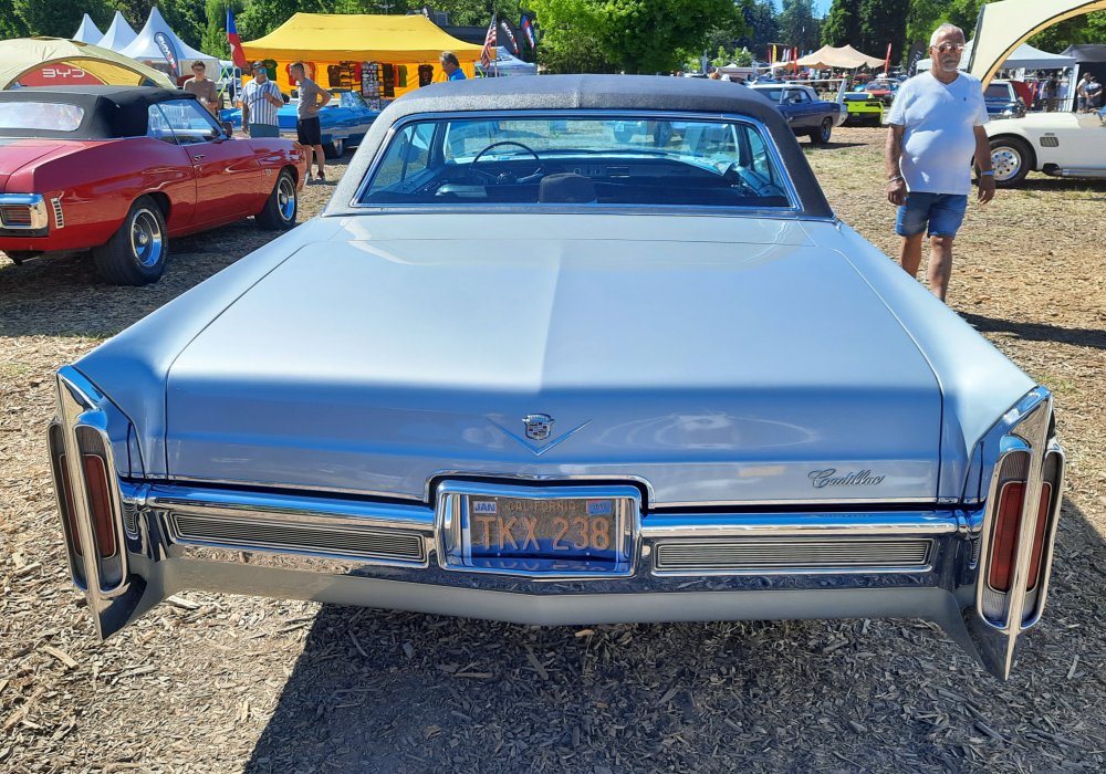 Cadillac De Ville Sedan, 1966