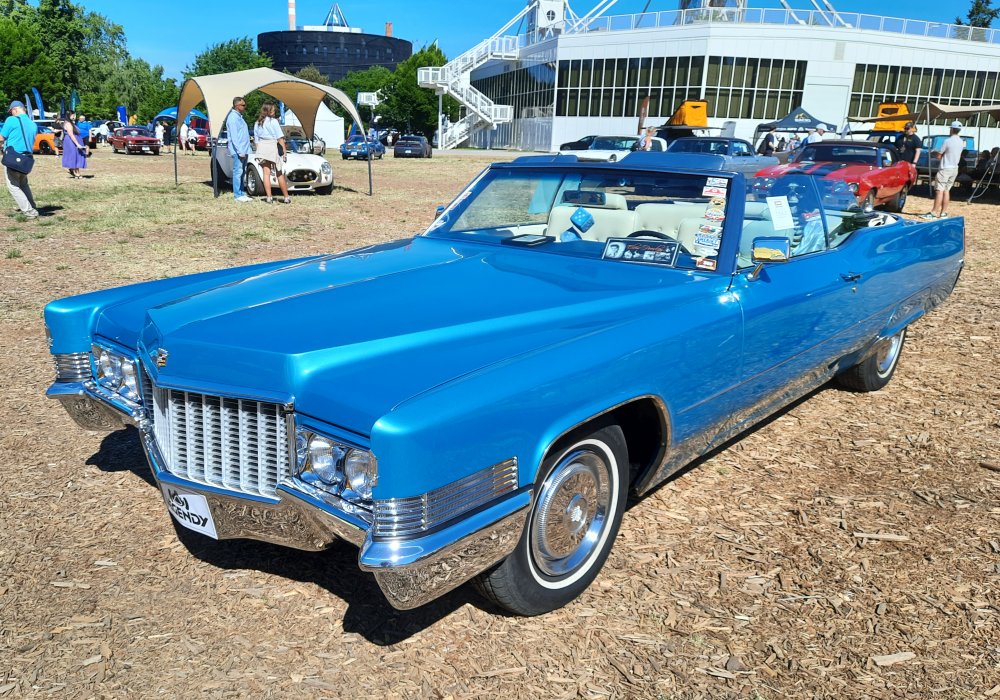 Cadillac De Ville Convertible